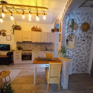 casa-fiorita-porto-ceresio.it-lombardy.com/