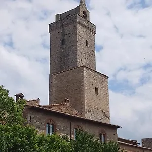 la-casina-tra-le-torri.it-tuscanyhotel.com/